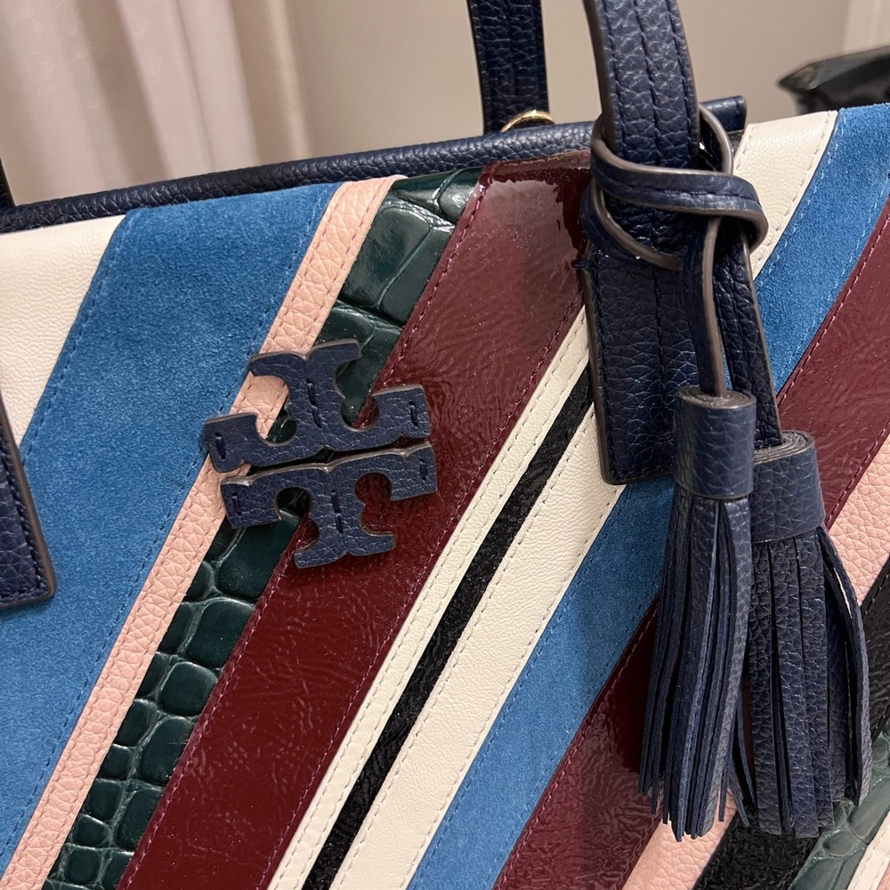 New. TORY BURCH THEA PIECED LAYERED LEATHER SLOUCHY. Multi blues, ivory, & pink.